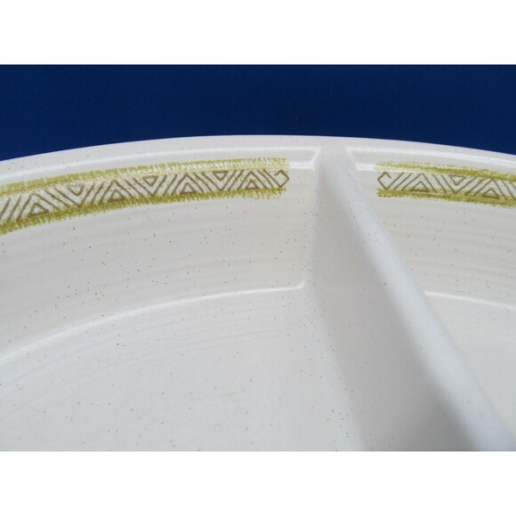 Franciscan Hacienda Green 11" Divided Bowl - Picture 11 of 12